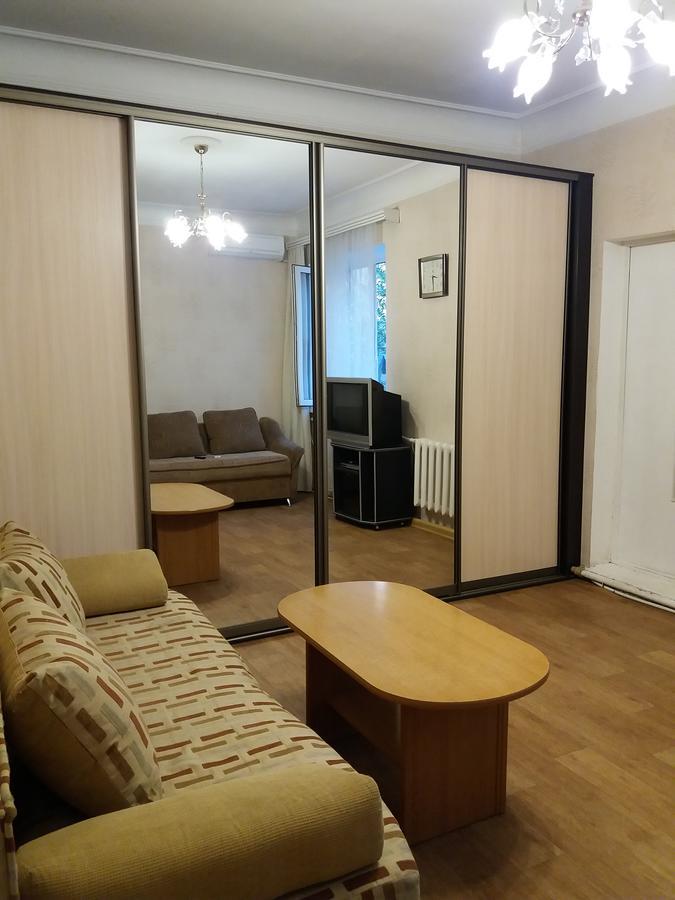 Guest House Odessa Buitenkant foto